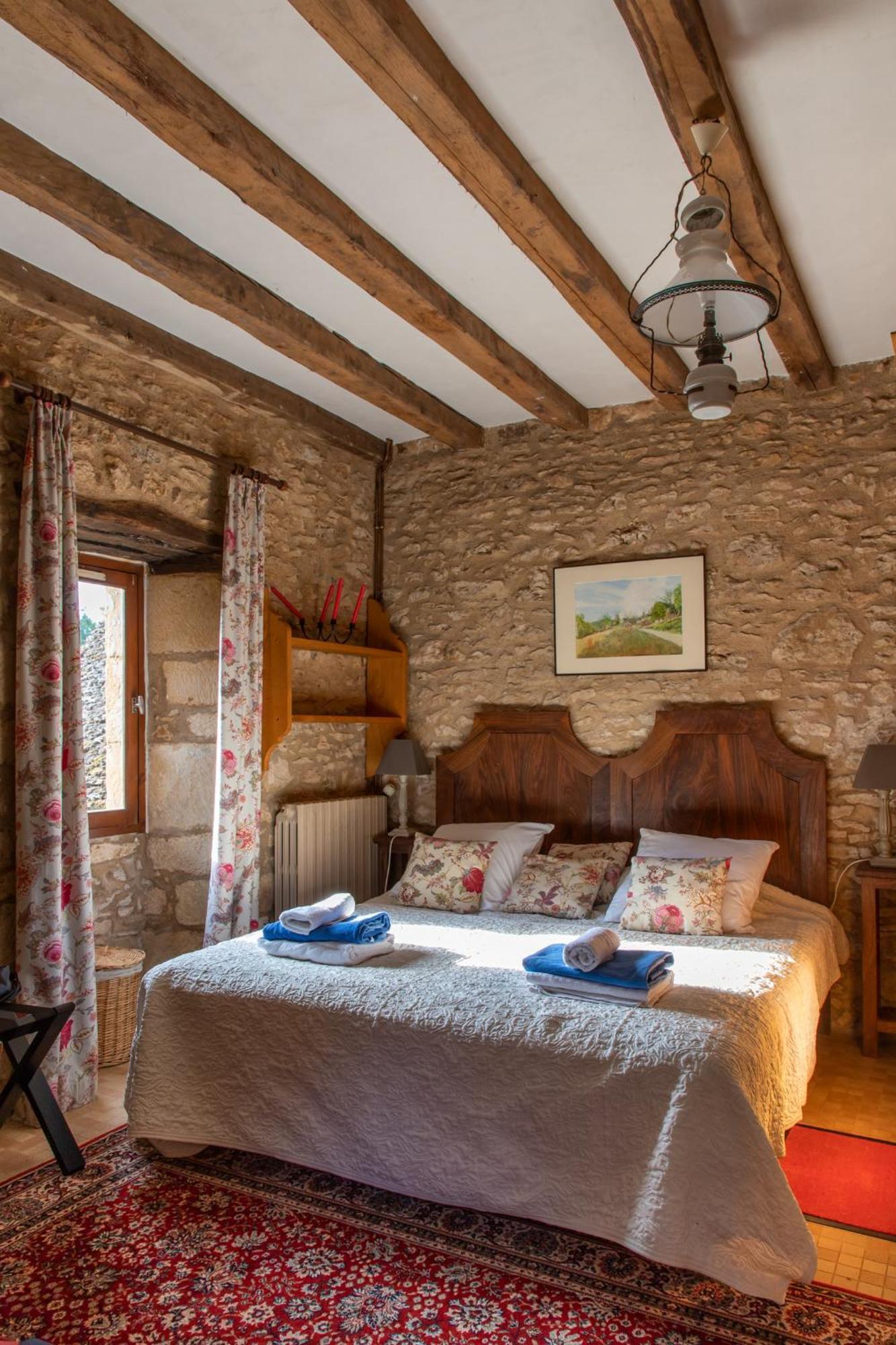 Chambres D'Hotes Avec Piscine La Rossillonie Beynac-et-Cazenac Room photo